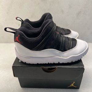 Jordan Flex boys size 12